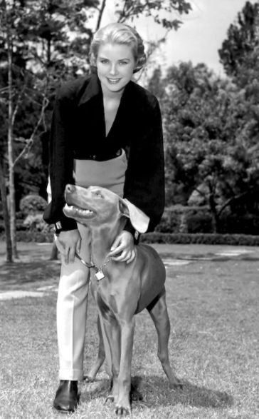 Грейс Кели през 1954