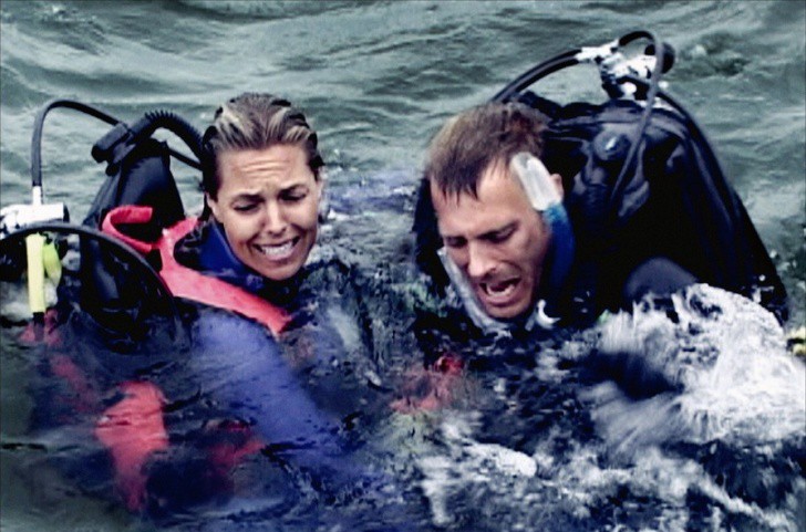 „В открити води“, 2003 година