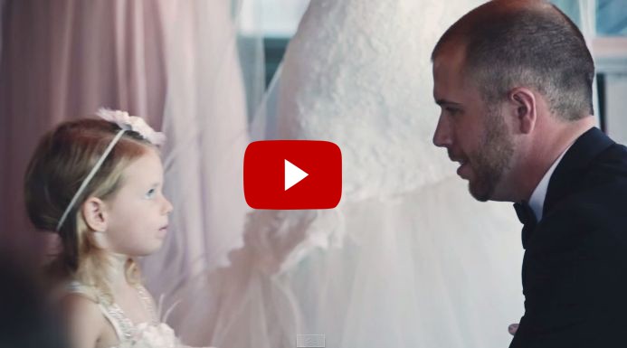 Младоженецът, който разплака света, давайки обет на небиологичната си дъщеря...