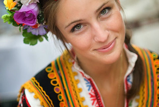 Само за горди българки: Прелестните традиционни български носии (Галерия)