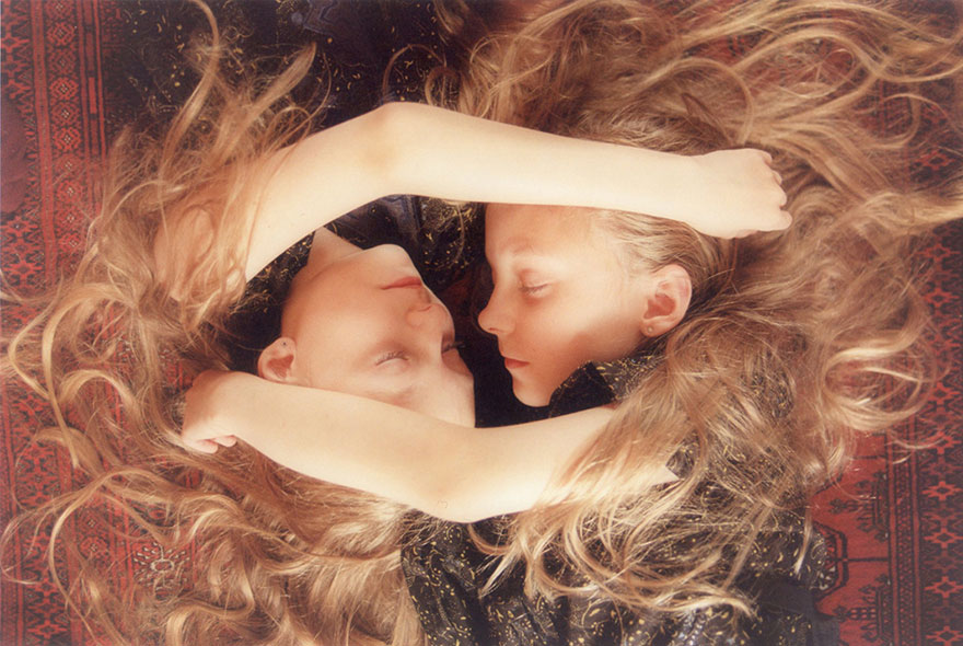 Удивителни снимки на близначките Ерна и Хрефна