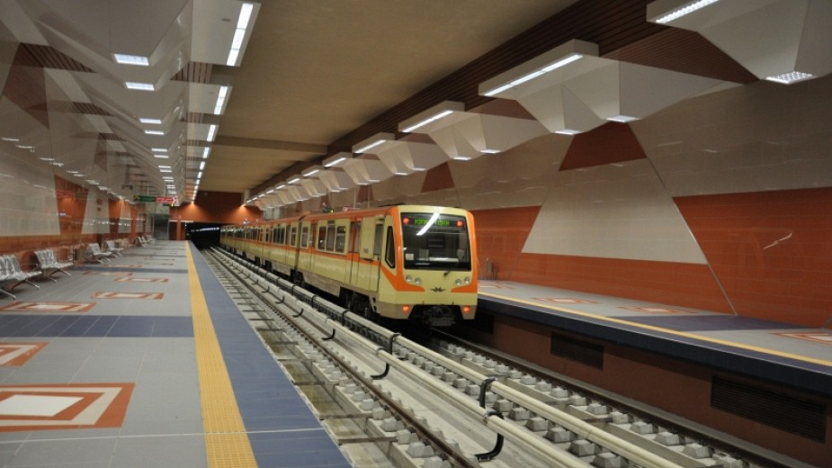 Определиха новите 19 спирки по третия лъч на метрото
