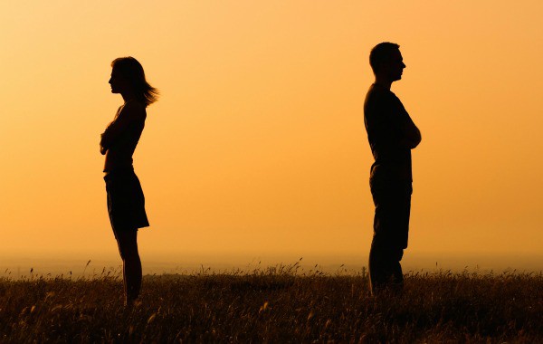 5 причини, заради които стоим в нездравословни за нас връзки