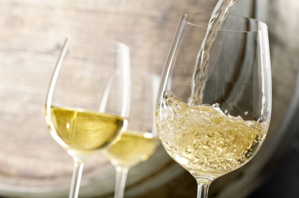 10 факта за бялото вино, които ще ви накарат да го заобичате още повече