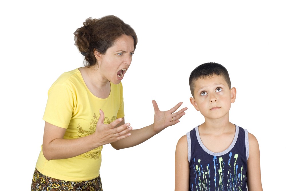 5 деструктивни фрази, които родителите използват