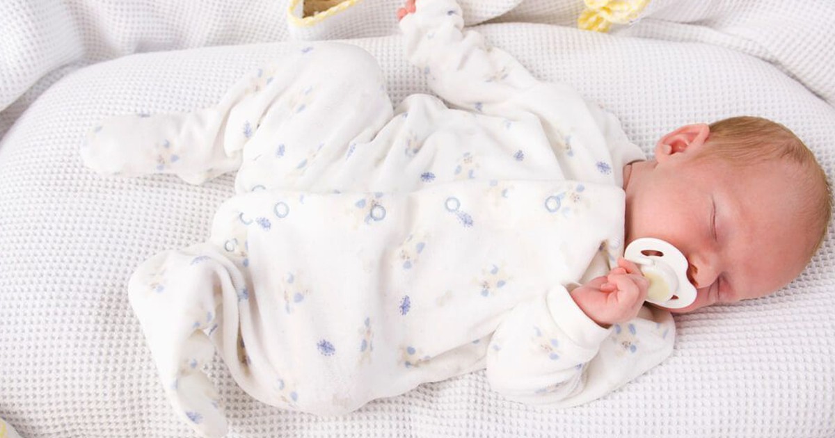 Какво представлява методът Фербер и как бебето ни да се научи да заспива само