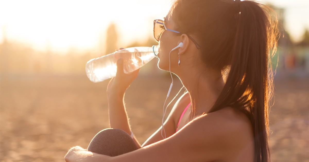 Как да останеш хидратирана през лятото за по-добро урологично здраве