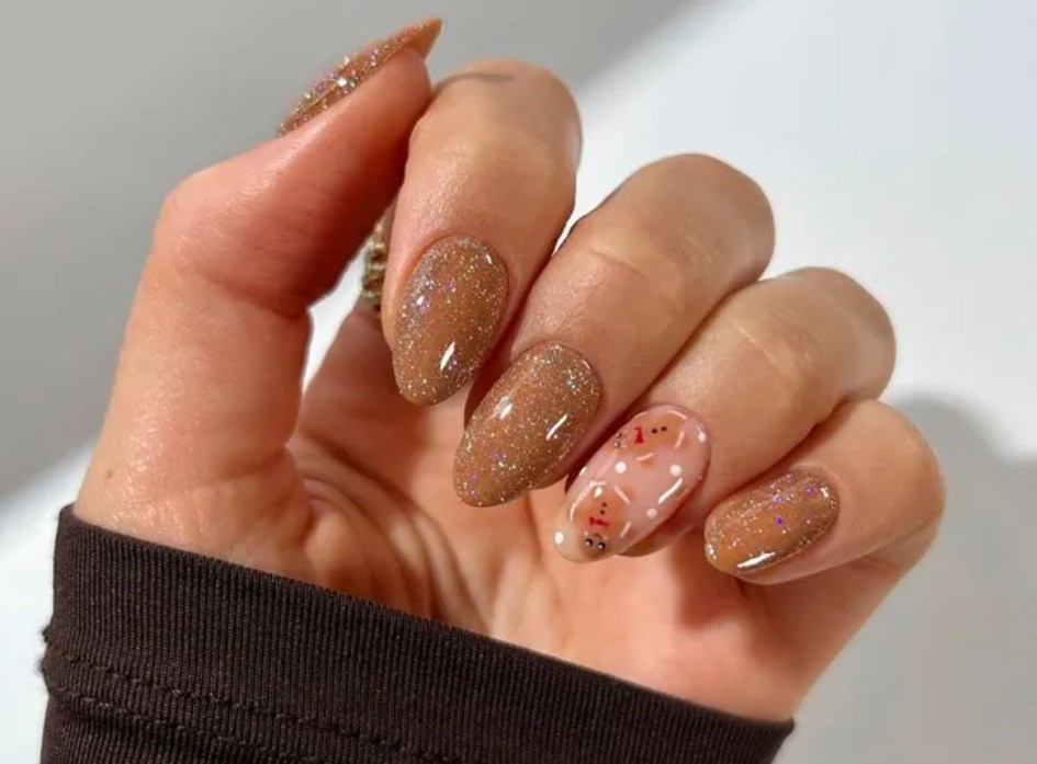 Блестящ джинджифилов сладкиш