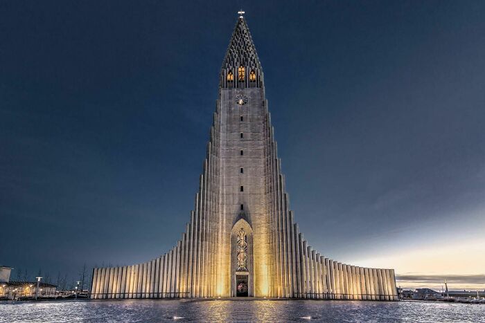 Църквата в Рейкявик, Исландия