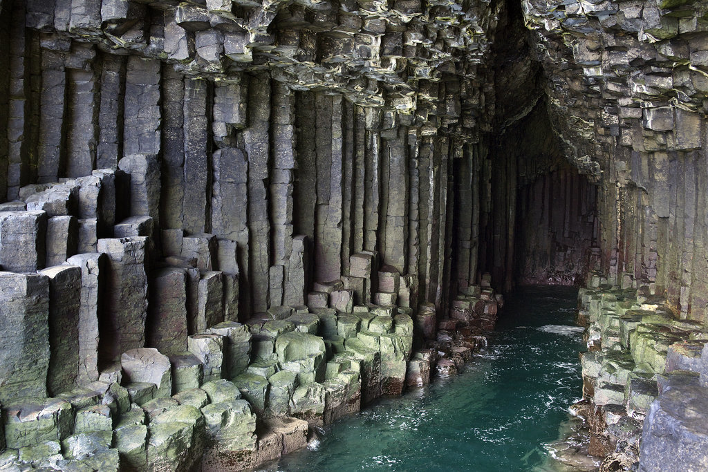 Пещерата Фингал, Шотландия