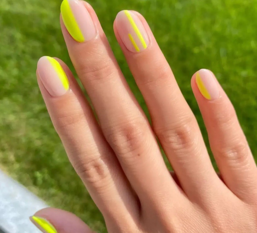 Неонови линии