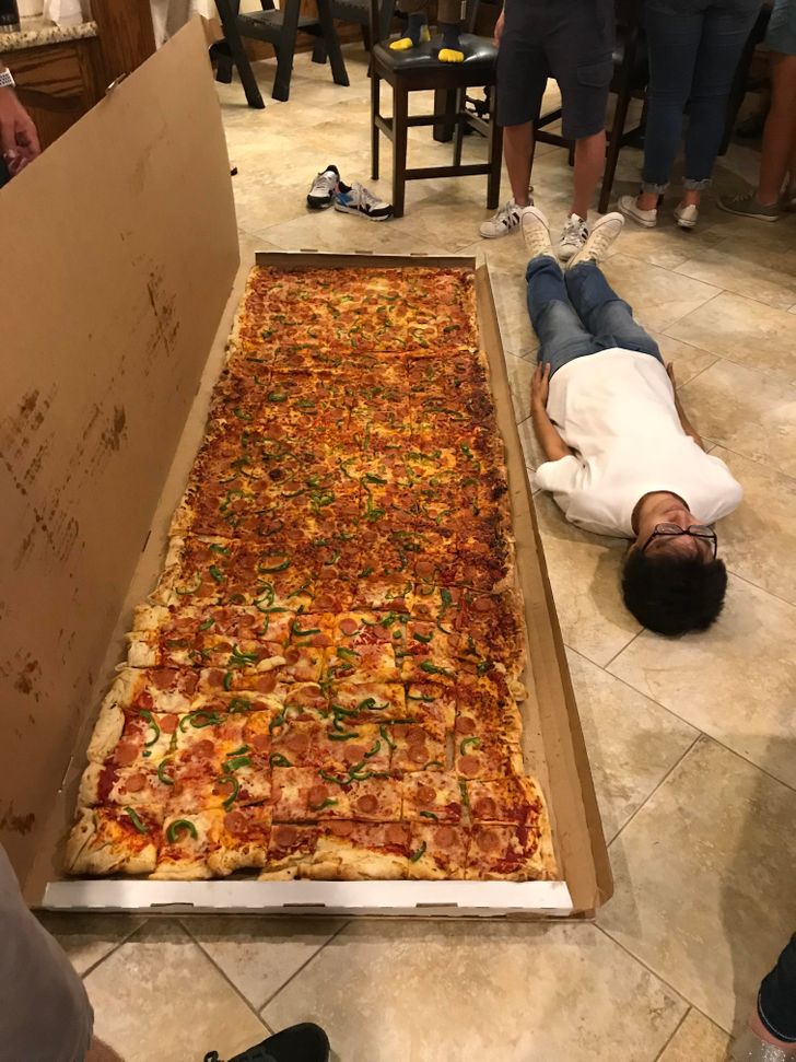 Само една пица