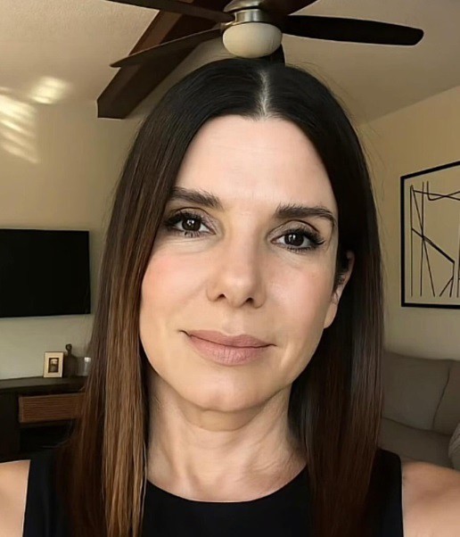 Сандра Бълок