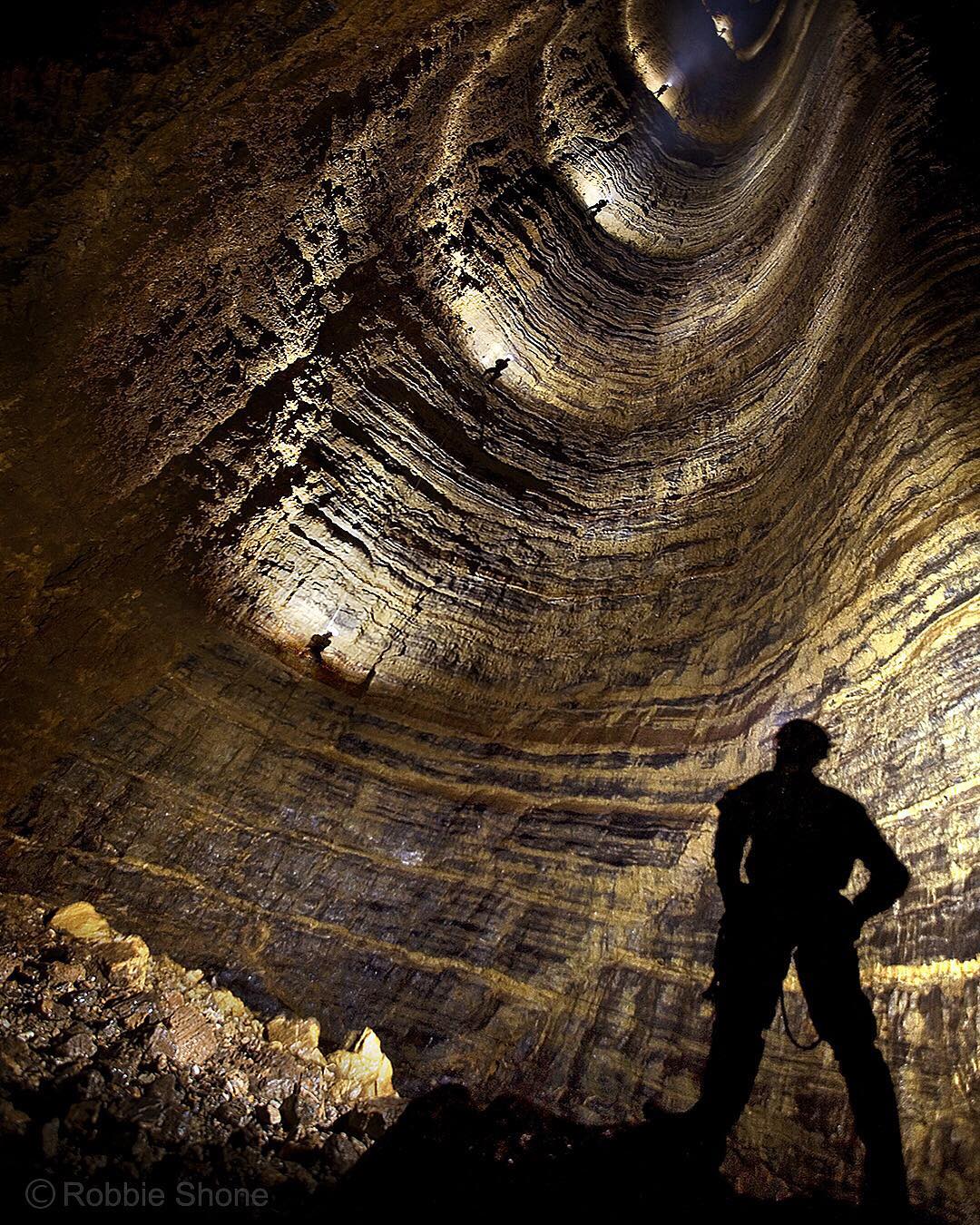 Пещера Ер Ван Донг, Китай