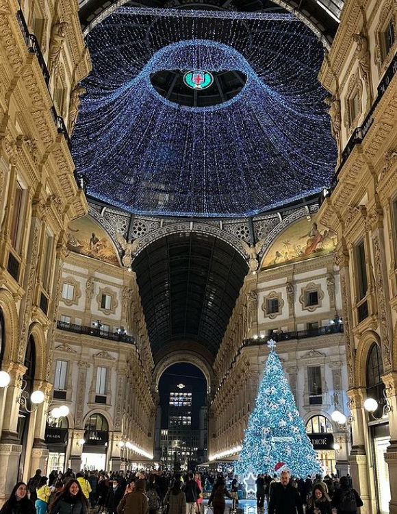 Коледна магия в Милано