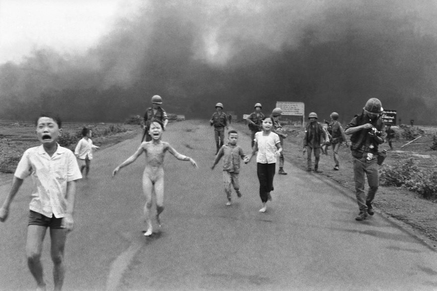Ужасът на войната, Ник Ът, 1972 