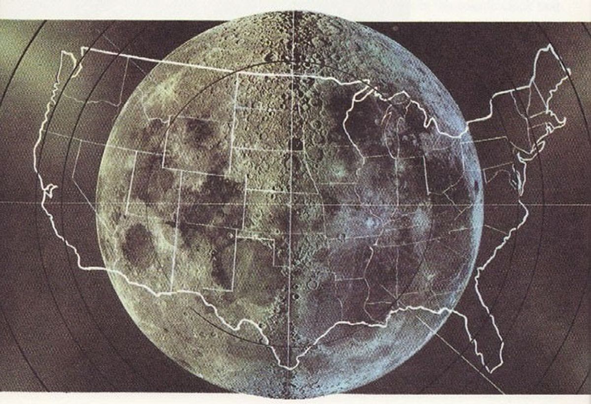 Moon states. Луна по сравнению с Австралией. Луна в сравнении с США. Плоская земля и Луна. Размеры Луны по сравнению с Австралией.