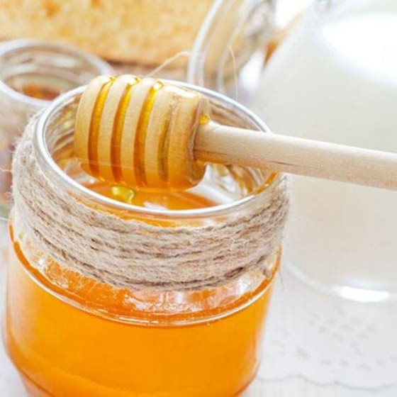 Смеси яйчен белтък и мед