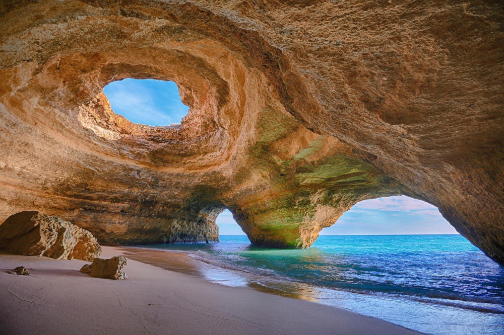 Пещерата Бенагил, Португалия
