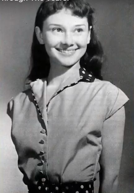 Одри Хепбърн през 1945г.