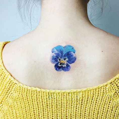 Татуировки с цветя