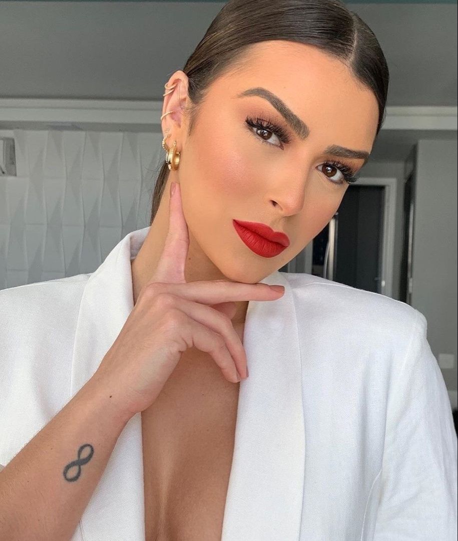 Родени на 7-ми, 16-ти или 25-ти