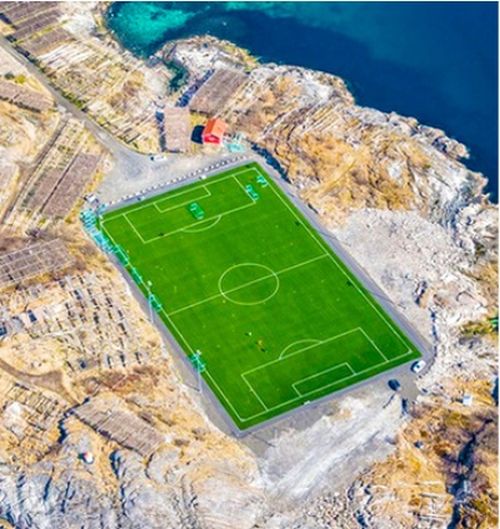 Футболно игрище в Норвегия