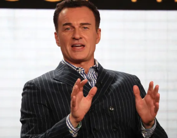 Джулиан Макмеън