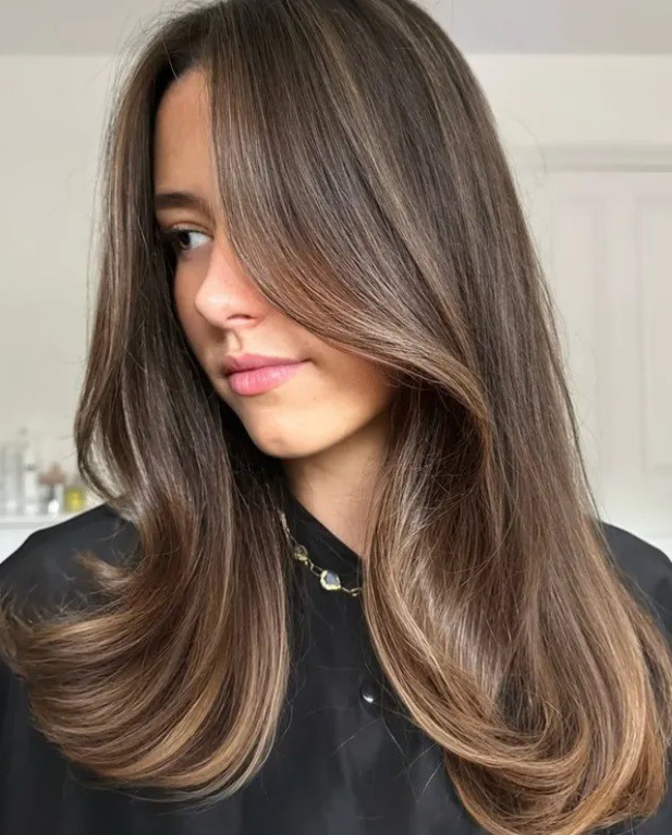 Тънки светли кичури