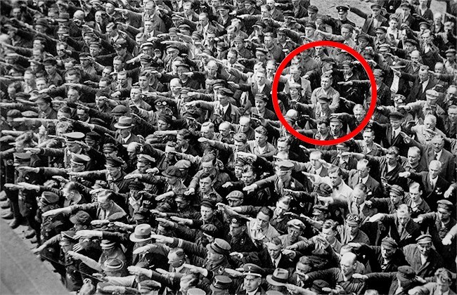 Отказалият да поздрави Хитлер, 1936 г.