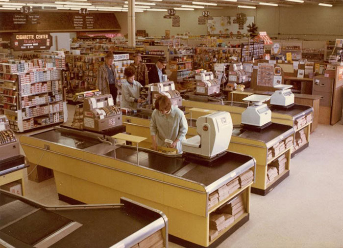 Супермаркетите през 1972 година