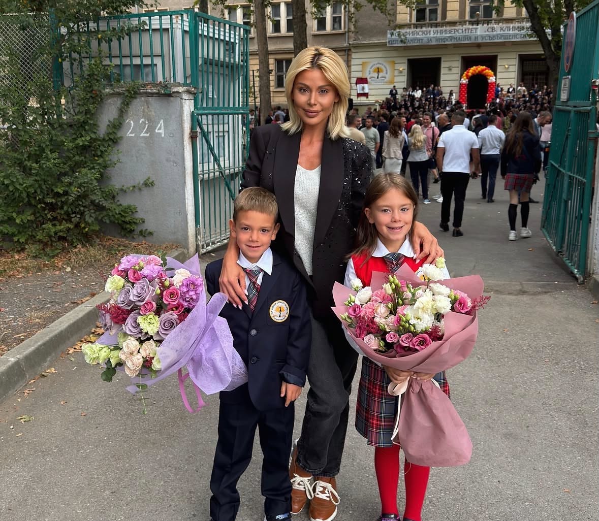 Светлана Василева с децата си
