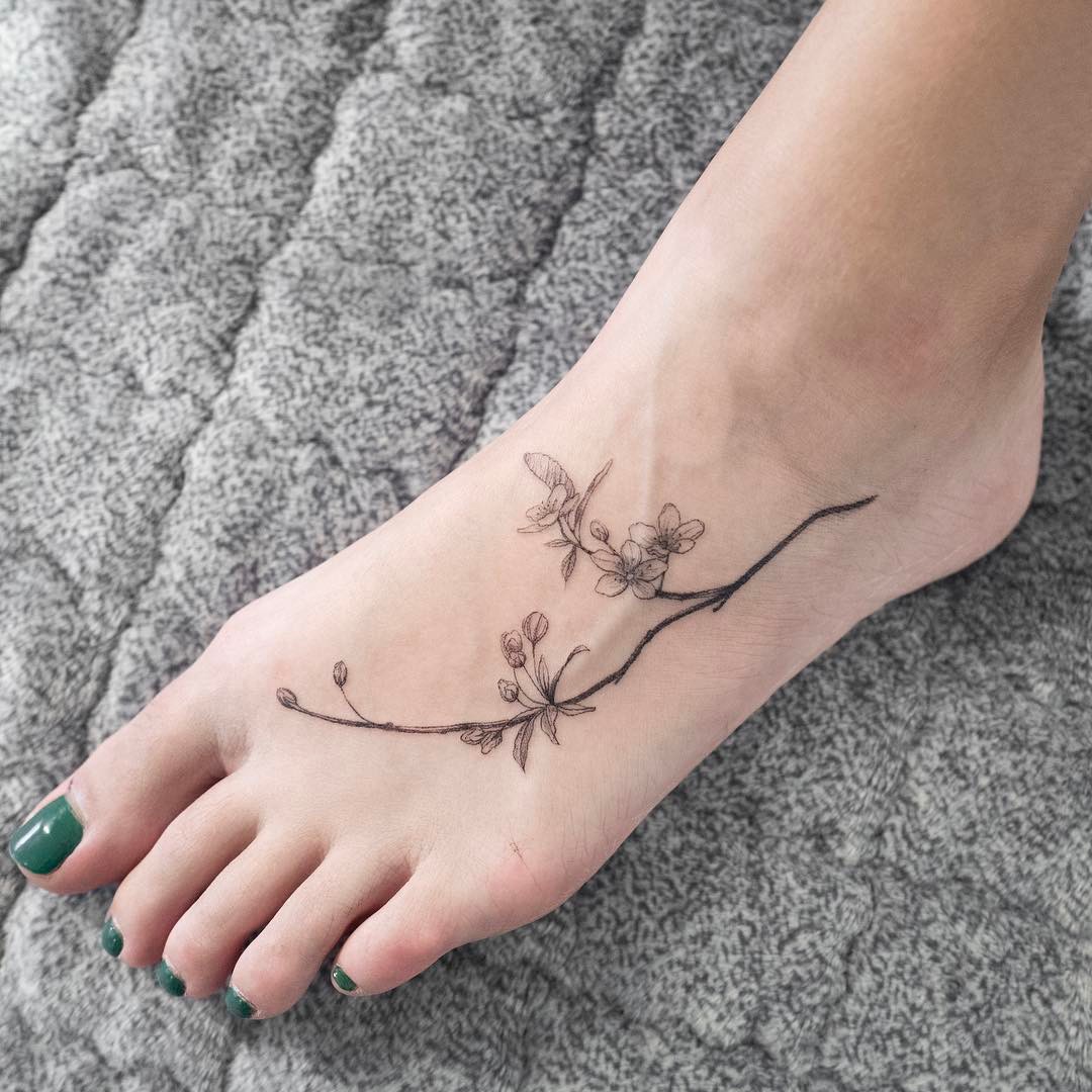 Цветя и на крака