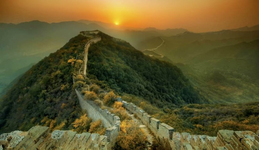 Обрасла част от Великата китайска стена