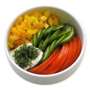 4. Зеленчукова лятна салата