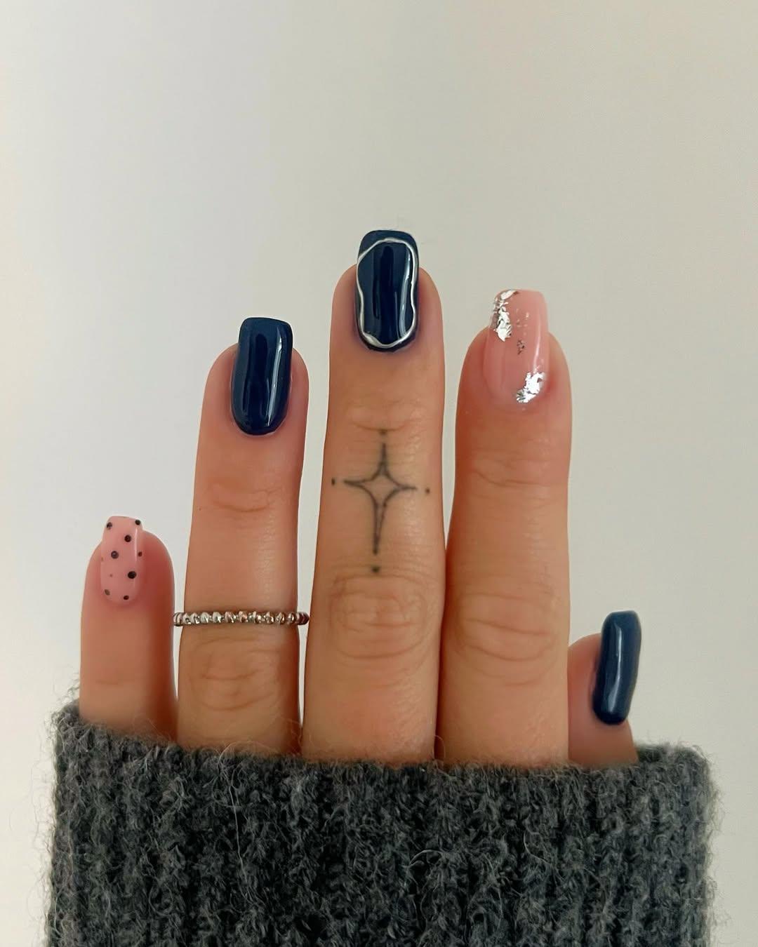 Маникюр за квадратни нокти за есента