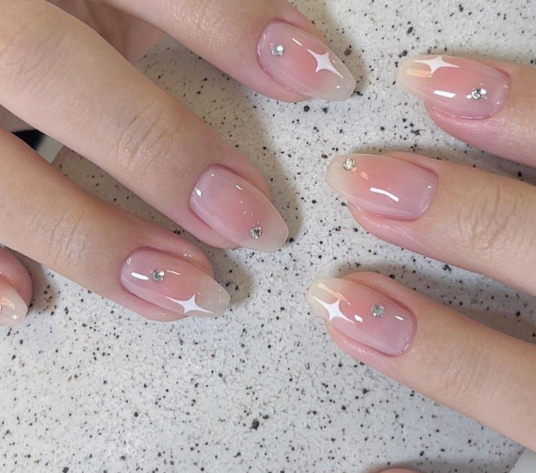 Аура, кристали и звезди