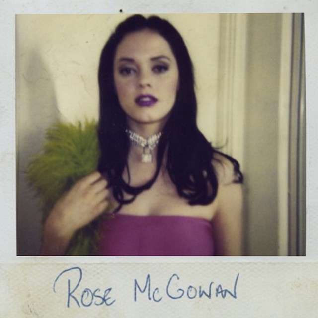 Роуз Макгоуън, 1998 г.