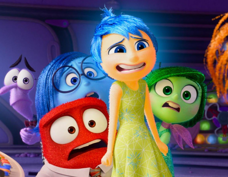 „Отвътре навън“ (2015)