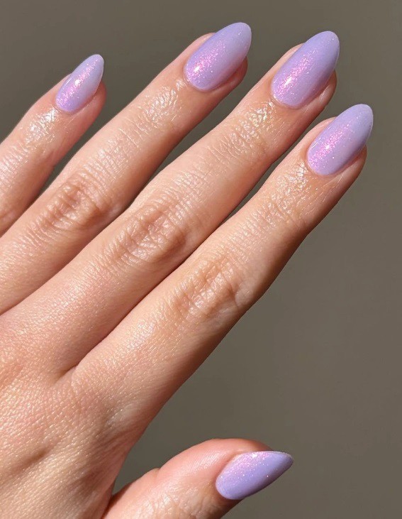Лавандов маникюр