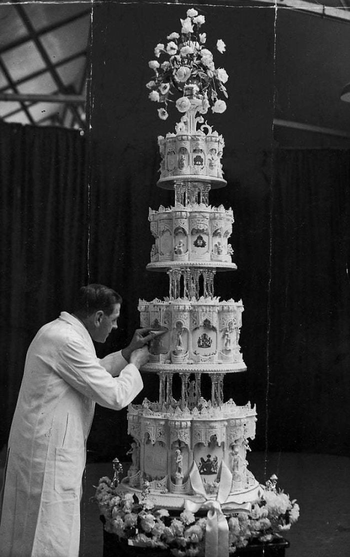 Кралска сватбена торта