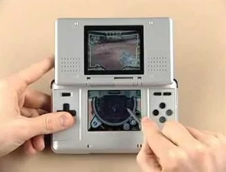 2004: Nintendo DS