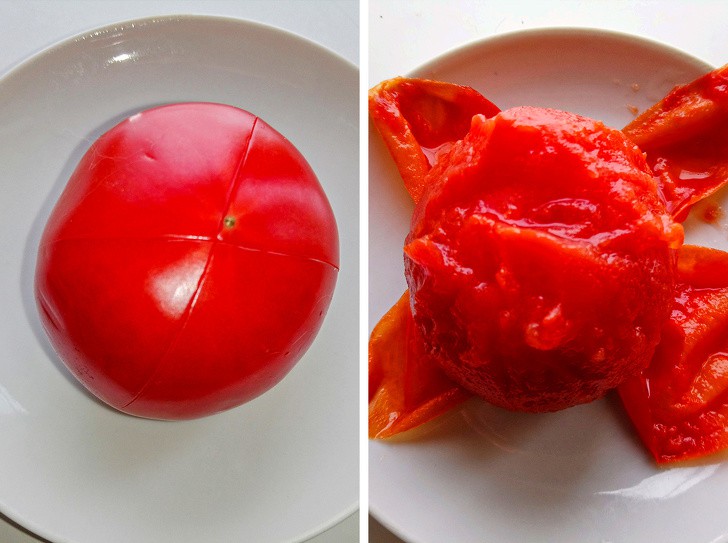 Обелете домат с вряла вода