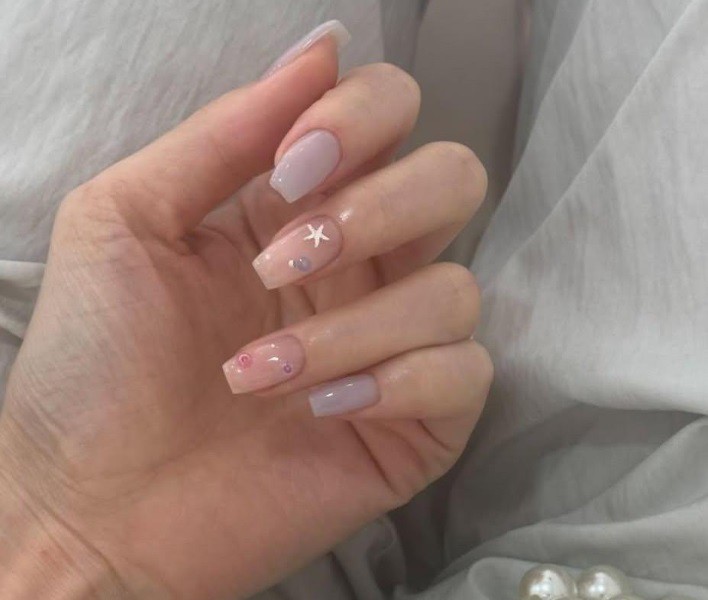 Пастелен маникюр