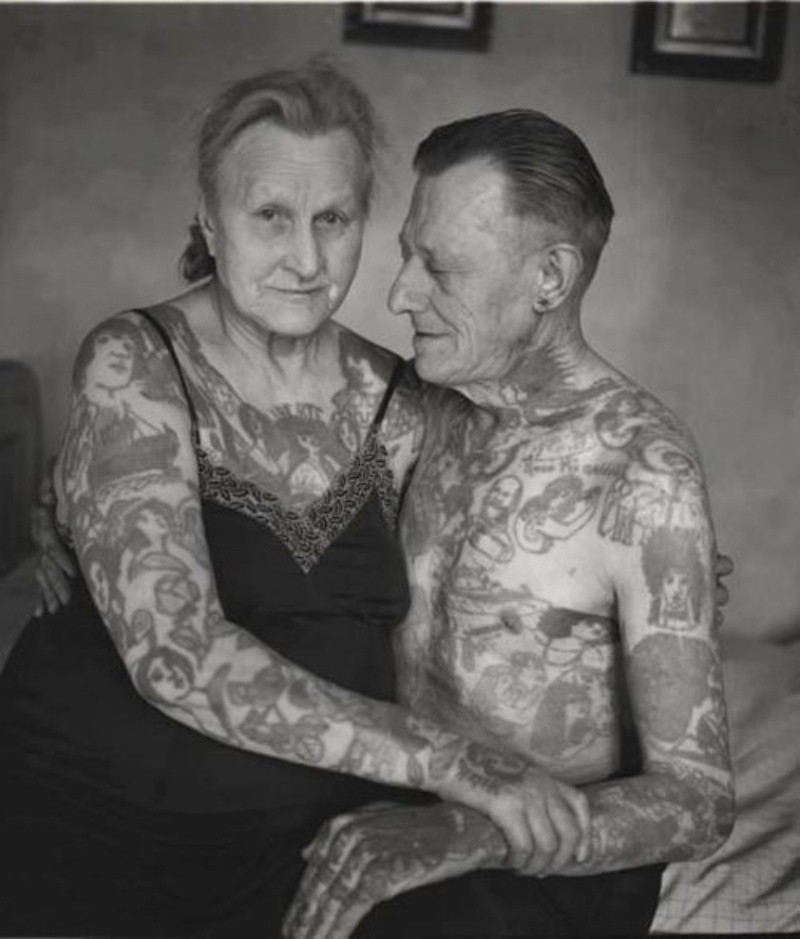 Татуировките след време