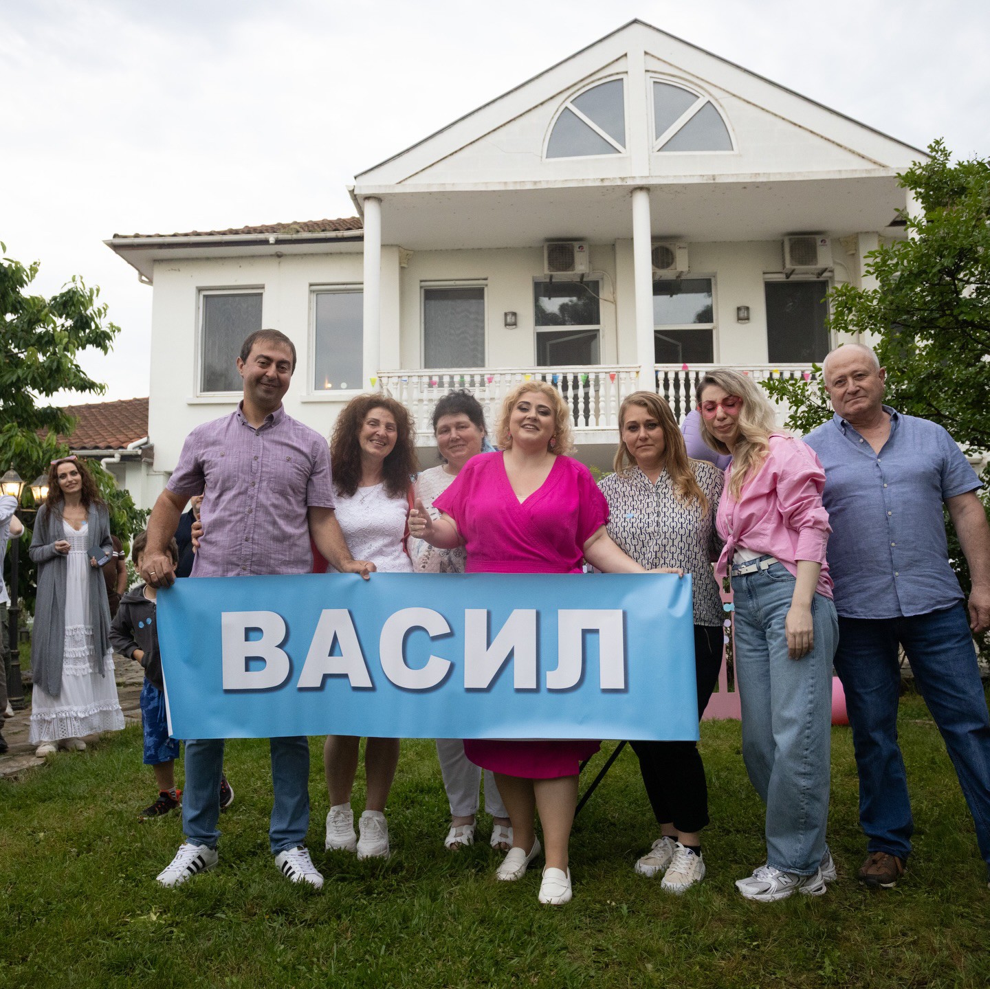 Виолета и нейното жадувано щастие