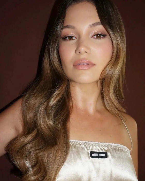 Грим за устни без контур