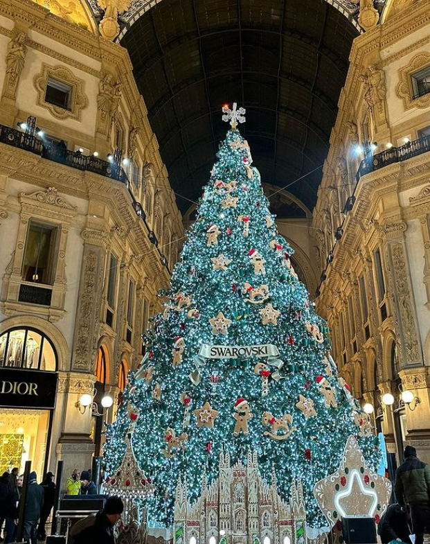 Коледна магия в Милано