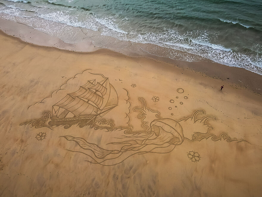 Невероятни рисунки на пясъка