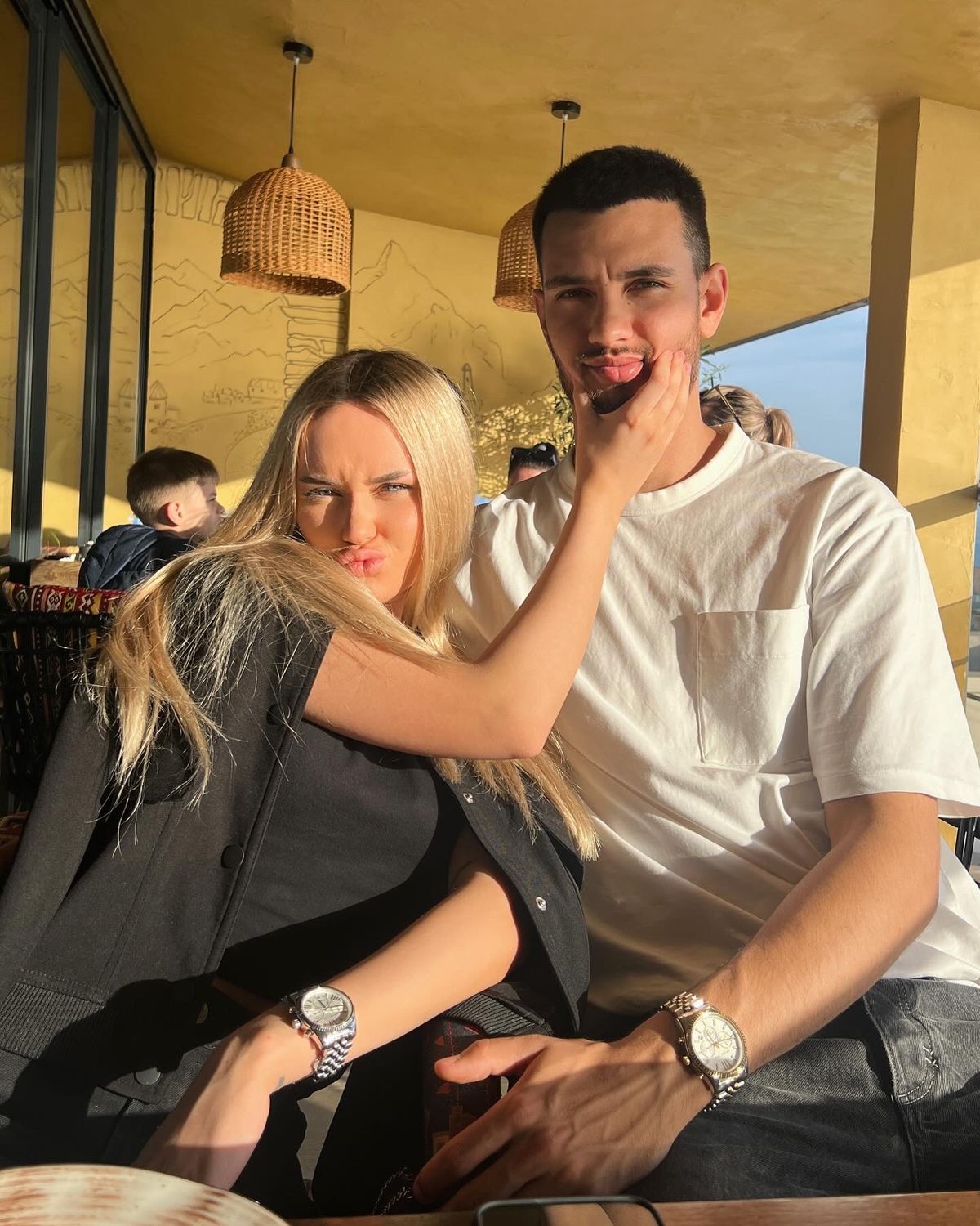 5-то място — Дева